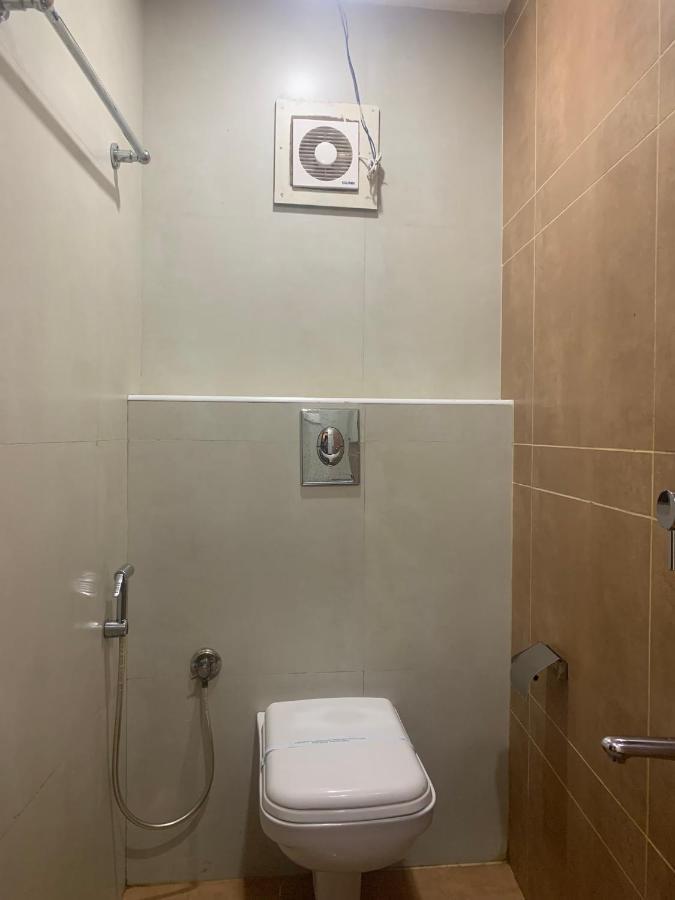 Hotel Greenlife Kochi Exterior photo