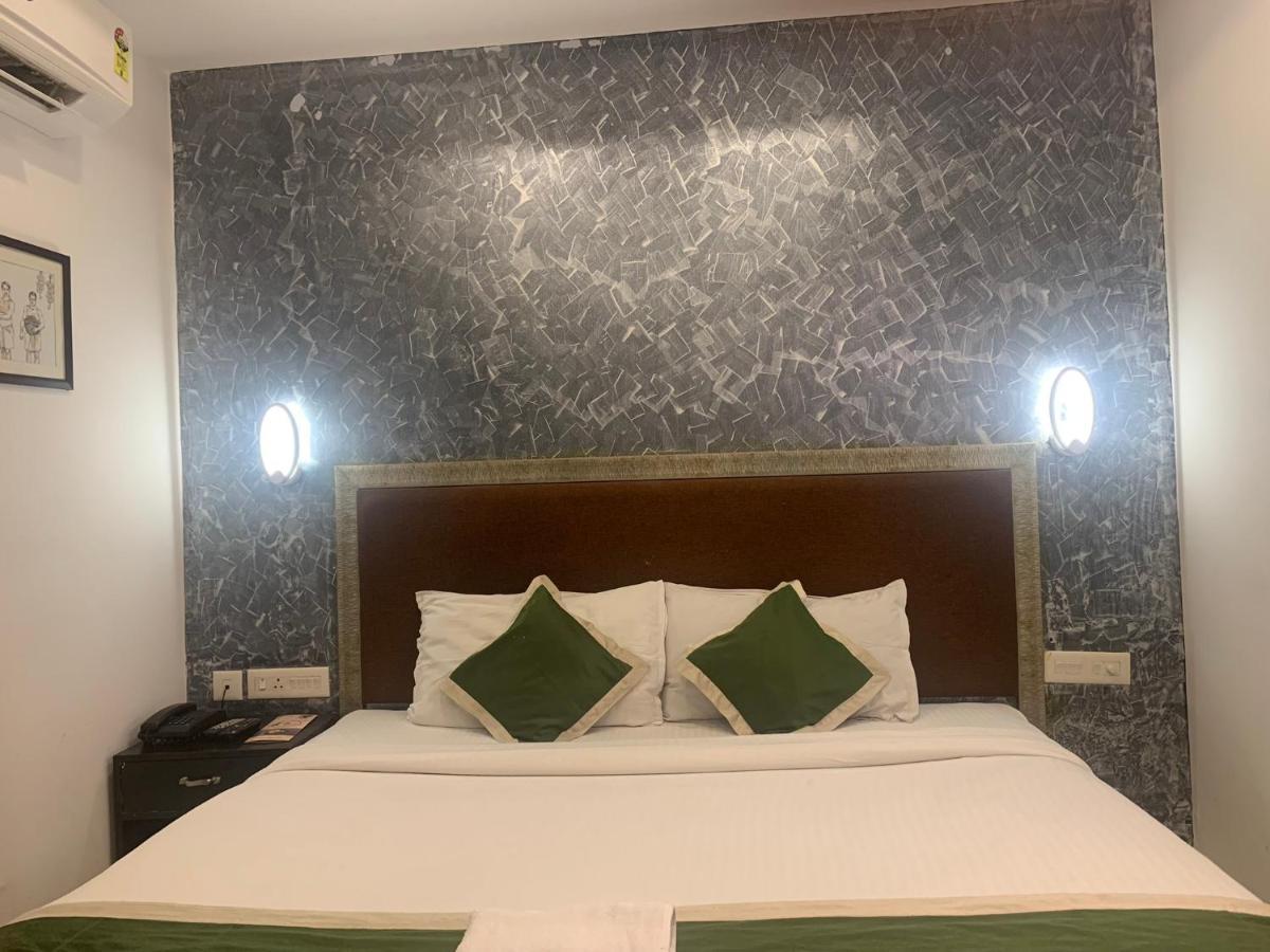 Hotel Greenlife Kochi Exterior photo