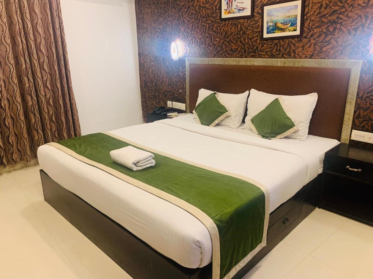 Hotel Greenlife Kochi Exterior photo